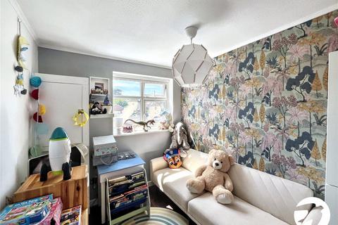 9 Lakeside, Snodland, ME6 5LD