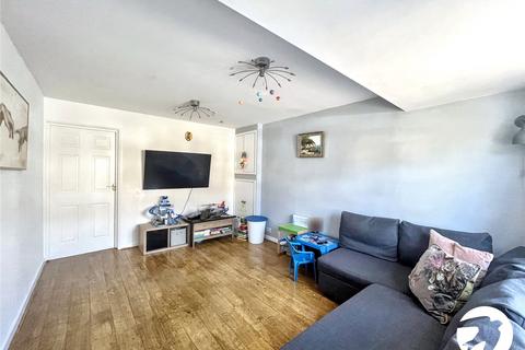 9 Lakeside, Snodland, ME6 5LD