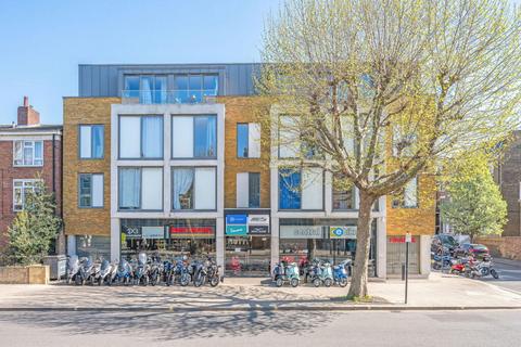 2 bedroom apartment to rent, westwick gardens, London W6