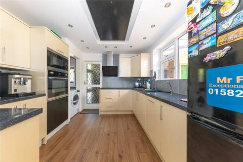 1 Upwell Road, Luton, LU2 9DZ