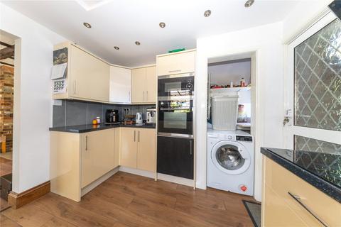 1 Upwell Road, Luton, LU2 9DZ