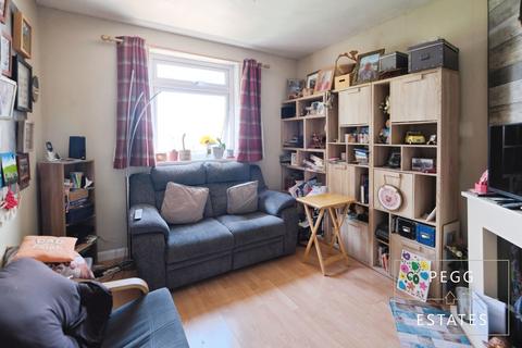 48a Daison Crescent, Torquay, TQ1 4LJ