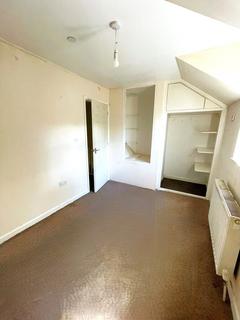 3 bedroom terraced house to rent, Fore Street, Bodmin, Cornwall, PL31