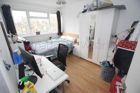 undefined, Cottage Street    (All Saints), London, E14