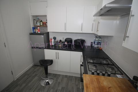 undefined, Cottage Street    (All Saints), London, E14