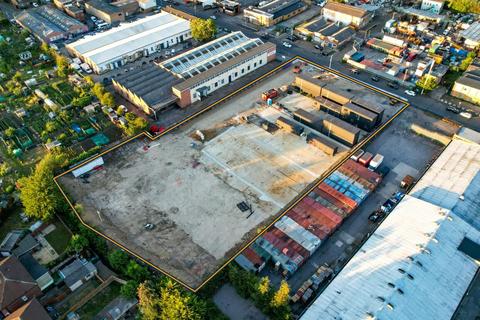 Land to rent, Delamare Rd Cheshunt EN8 9SB