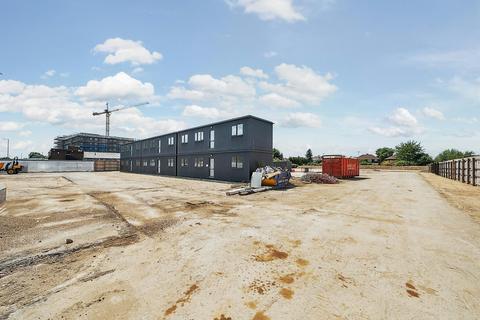 Land to rent, Delamare Rd Cheshunt EN8 9SB