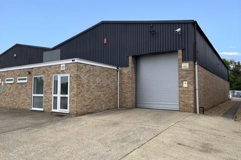 Warehouse to rent, 21-22 Morses Ln Brightlingsea CO7 0SF