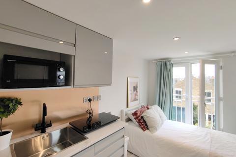 1 bedroom flat to rent, YOHO Kingston Villiers Road Studio 4