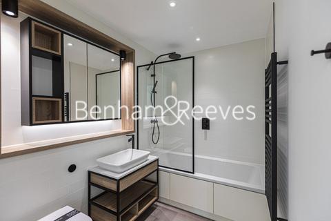 2 bedroom apartment to rent, Glenthorne Road, Hammersmith W6
