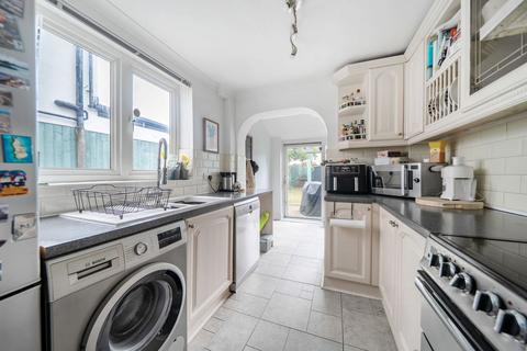16 Johnson Road, Bromley, BR2 9SN
