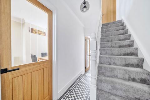 16 Johnson Road, Bromley, BR2 9SN