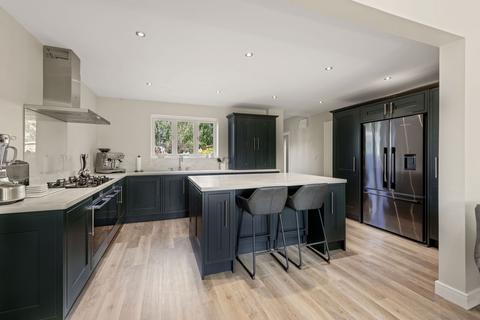 5 bedroom detached house for sale, Barrowby Road, Grantham NG31