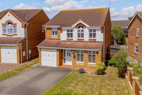 6 Warwick Close, Saxilby, Lincoln, LN1 2FT