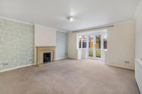 6 Warwick Close, Saxilby, Lincoln, LN1 2FT