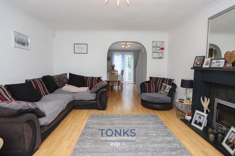 5 bedroom detached house for sale, Cavalier Drive, Halesowen B63