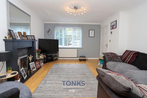 5 bedroom detached house for sale, Cavalier Drive, Halesowen B63