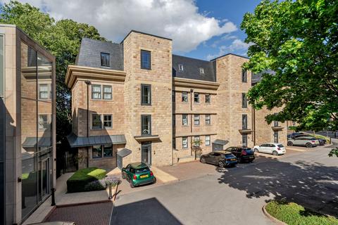 undefined, Clarence Drive, Harrogate, HG1
