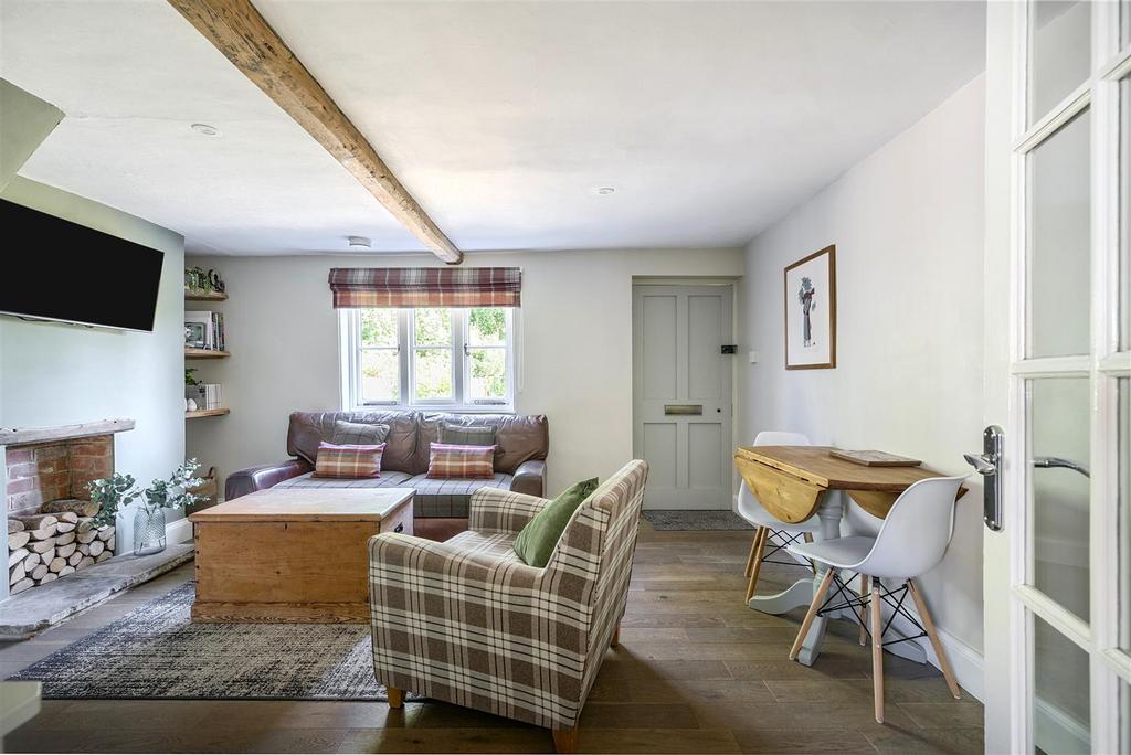 Sitting room.jpg