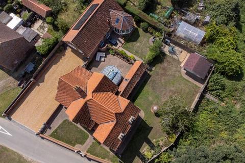 undefined, Detached 4 Bed House with 2 Bed Annexe, PE31