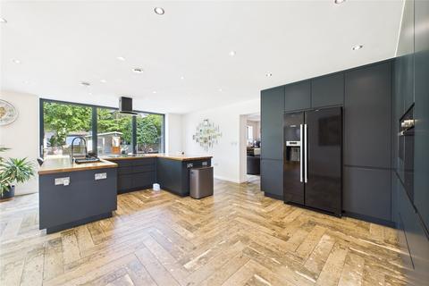 4 bedroom detached house for sale, Prospect Road, Farnborough, Hampshire, GU14