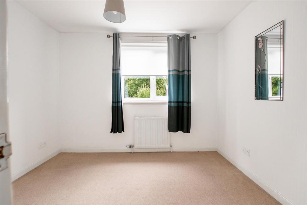 Bedroom.3