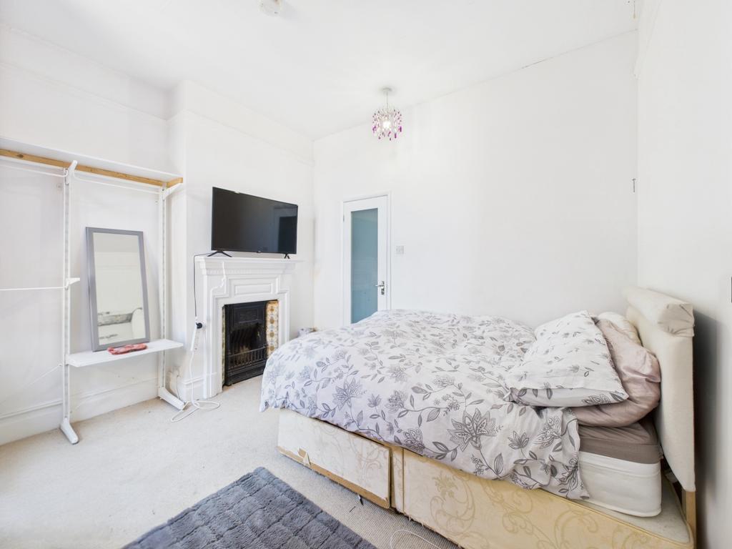 68 Kingsley Road