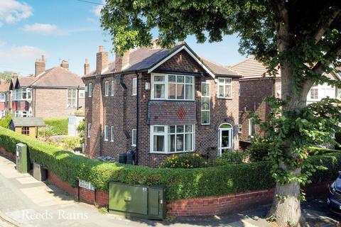 Walton Road, Greater Manchester M33
