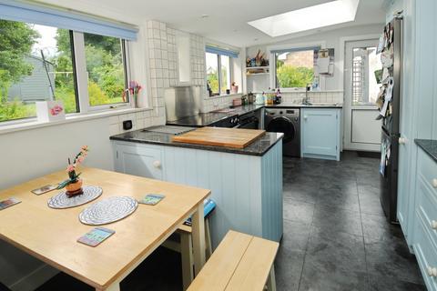 2 bedroom bungalow for sale, Ayr Street, Thornhill DG3