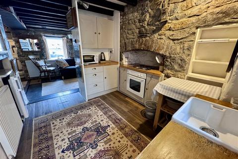 1 bedroom terraced house for sale, Rating Row, Beaumaris