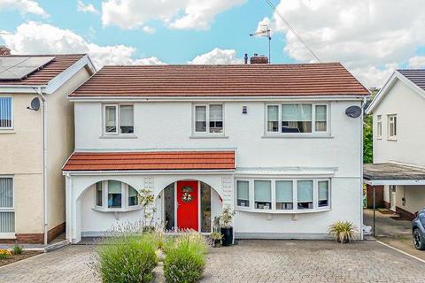 5 bedroom detached house for sale, Furzeland Drive, Neath