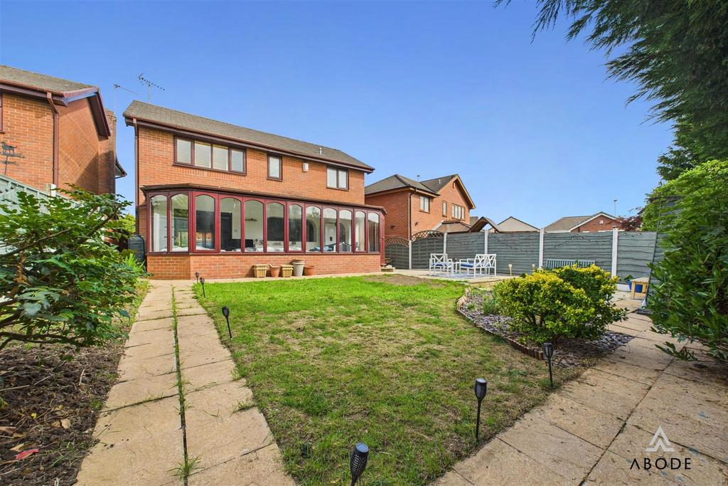 CAM04151 G0-PR0213-STILL041.jpg