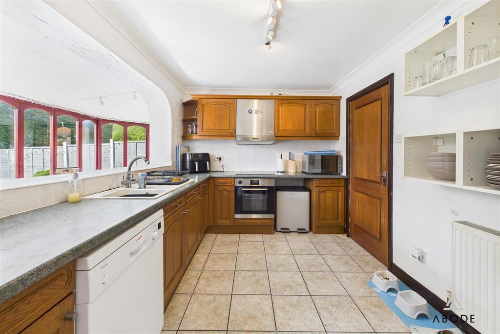 CAM04151 G0-PR0213-STILL019.jpg