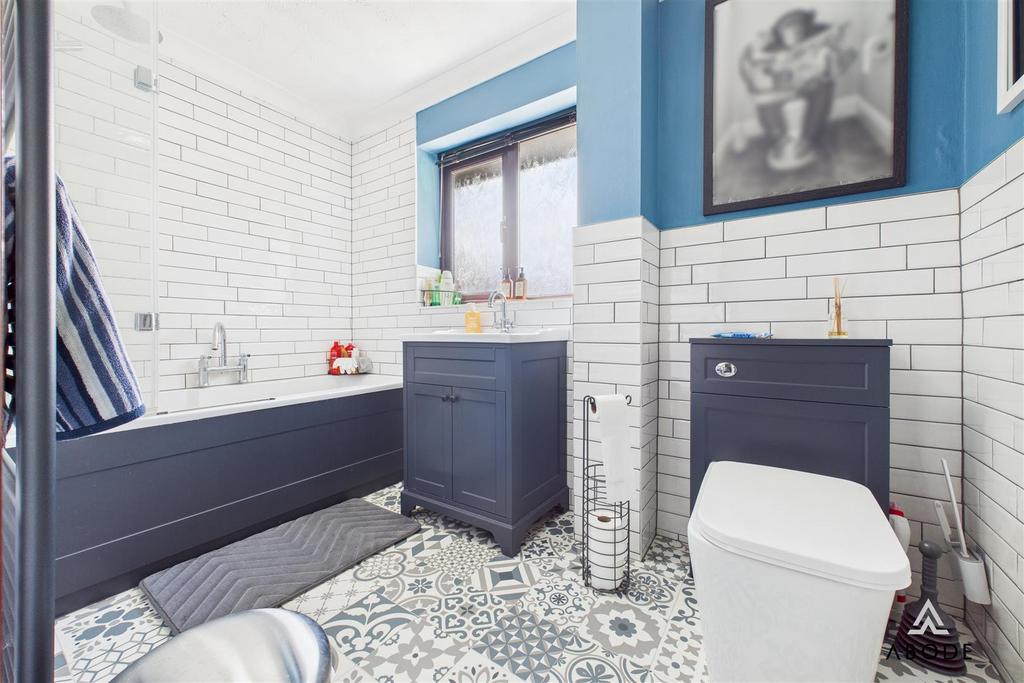 CAM04151 G0-PR0213-STILL006.jpg