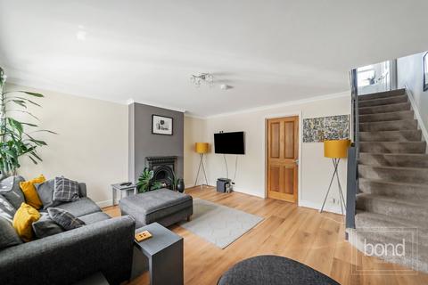 502 Linnet Drive, Chelmsford, CM2 8AN