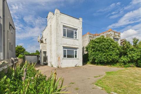 South Coast Road, Peacehaven, East Sussex, BN10 8SX