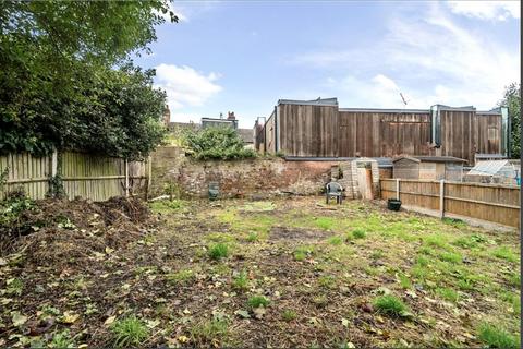 2 bedroom apartment for sale, Barry Road, London
