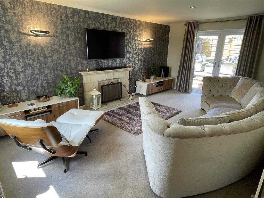 Sitting Room.JPG