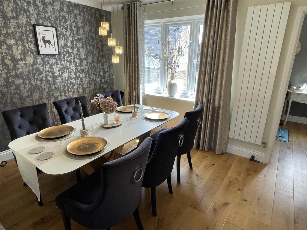 Dining Room.JPG