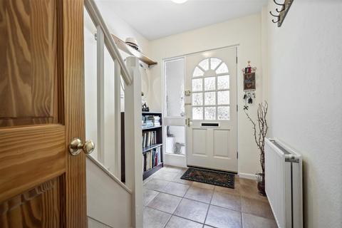 6 Barley Close, Henley-in-arden, B95 5HU