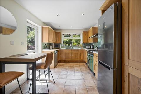 6 Barley Close, Henley-in-arden, B95 5HU
