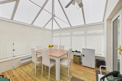 3 bedroom detached bungalow for sale, Tycroes