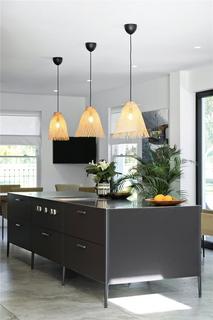 5 bedroom detached house to rent, Burhill, Hersham, Walton-on-Thames, Surrey, KT12