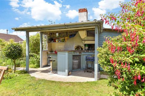 3 bedroom detached bungalow for sale, Madeira Lane, Freshwater, Isle of Wight