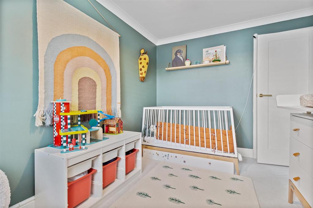 Wallace Mews, 1-018.jpg