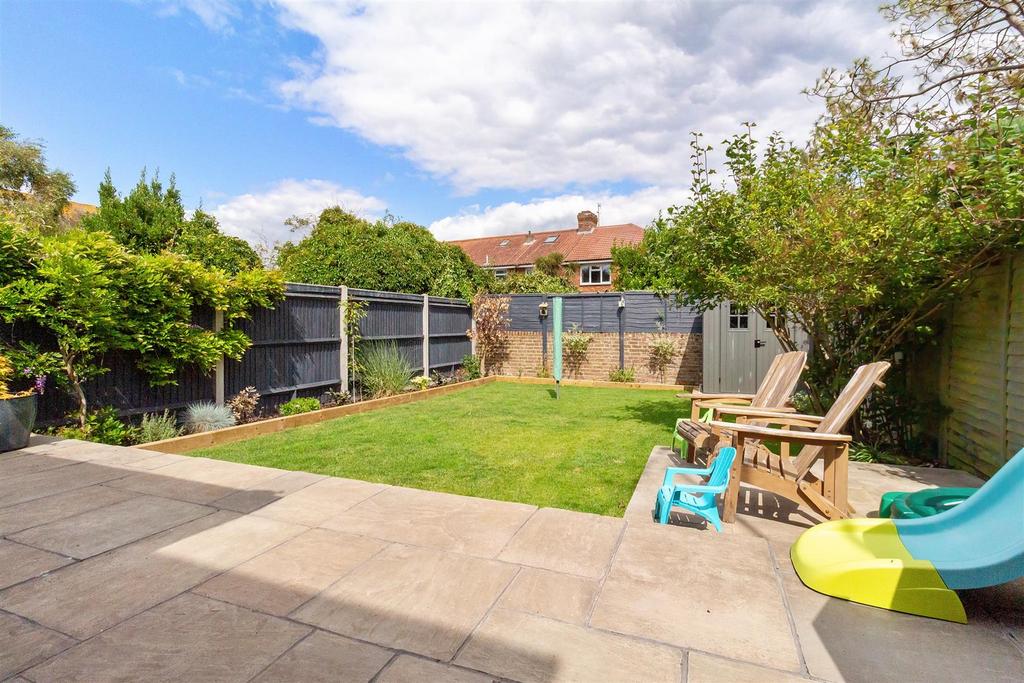 Wallace Mews, 1-024.jpg