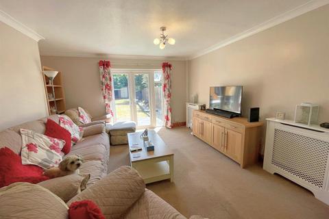 3 bedroom semi-detached house for sale, Park Way, West Molesey KT8