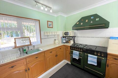 3 bedroom semi-detached house for sale, Park Way, West Molesey KT8