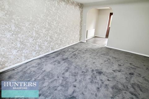 3 bedroom semi-detached house to rent, Bierley Lane , Bradford , West Yorkshire , BD4