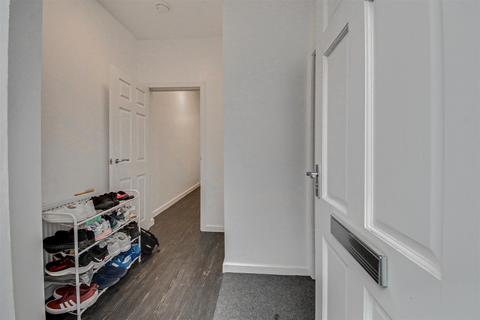 2 bedroom apartment to rent, Sussex Road, Southport PR9